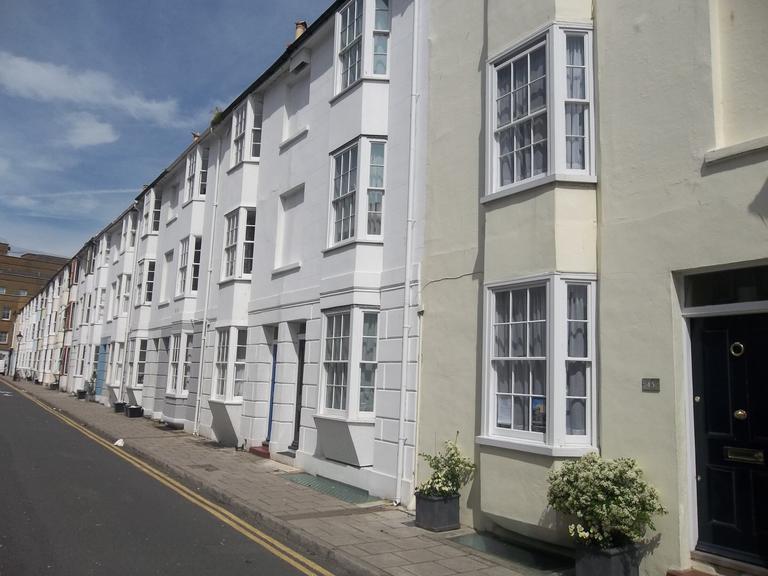 6 bedroom house for rent Over Street, Brighton, BN1 4EE UniHomes