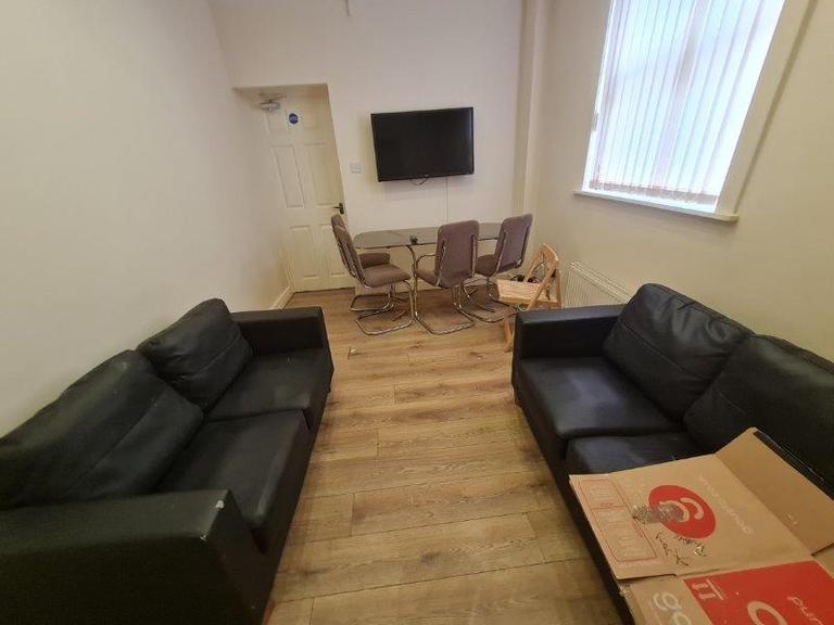 Furness Road, Fallowfield, Manchester, M14 6LX