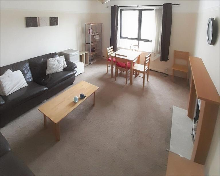 Froghall Place, F, City Centre, Aberdeen, AB24 3JS