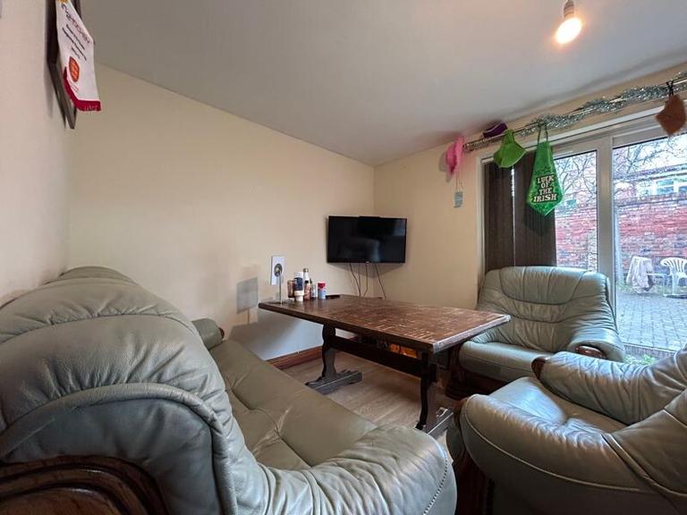 Harrington Drive, Lenton, Nottingham, NG7 1JL