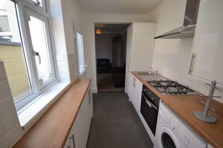 3 bedroom house for rent Grasmere Street, Leicester, LE2 7FU UniHomes