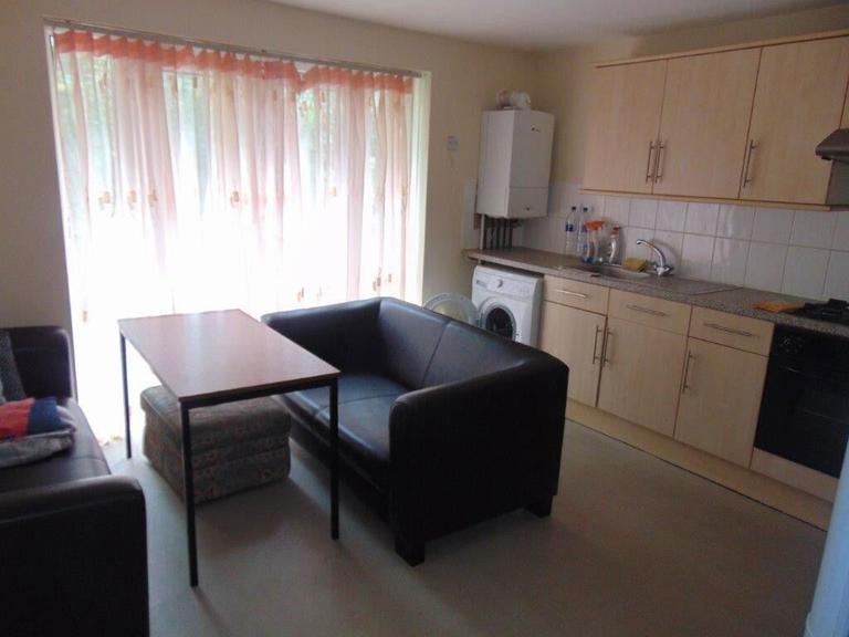 Burgess Road, Bassett, Southampton, SO16 3HH