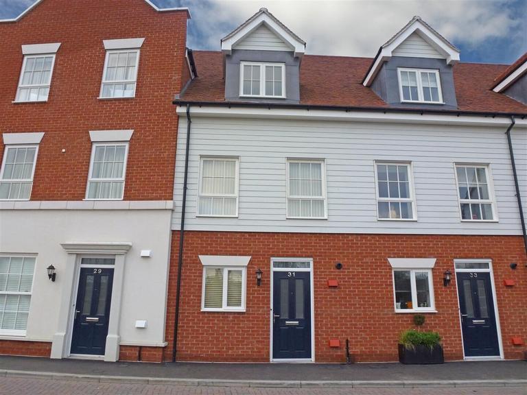 4 bedroom house for rent Westwood Drive, Canterbury, CT2 7WY UniHomes