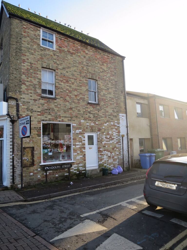 4 bedroom house for rent Cowley Road, Oxford, OX4 1UH UniHomes