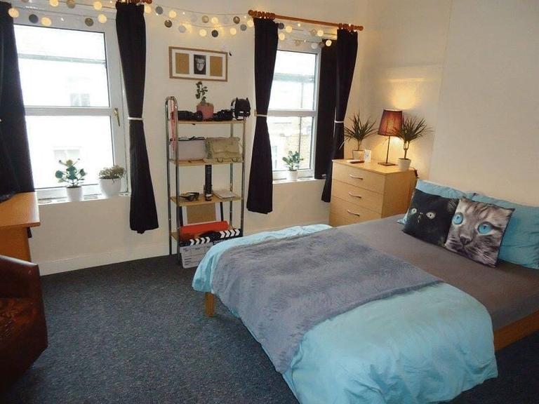 Cyfarthfa Street, Roath, Cardiff, CF24 3HE