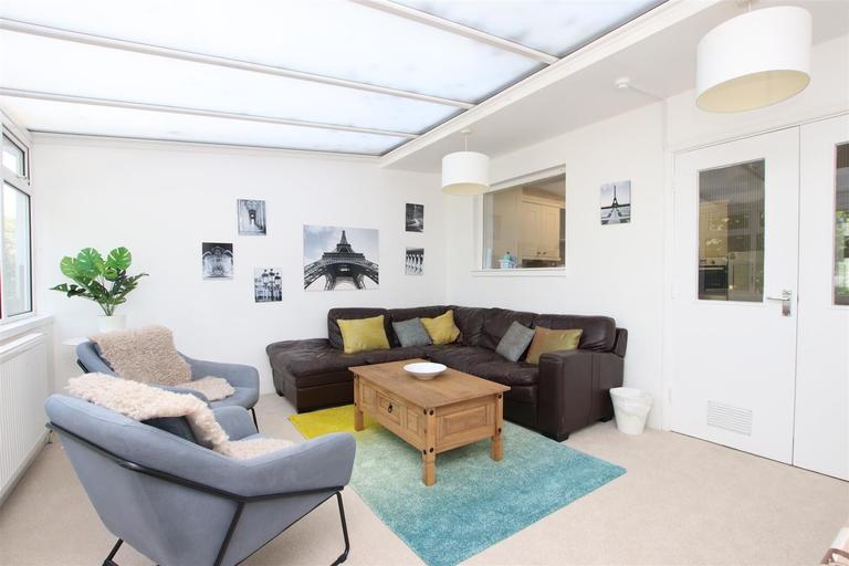 Stanway Close, Odd Down, Bath, BA2 2UR