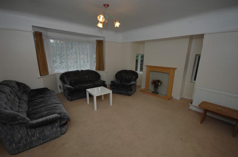 4 bedroom apartment for rent Glen Eyre, Southampton, SO16 3GF UniHomes