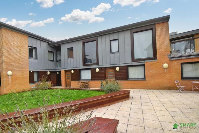 Bedford Street, City Centre, Exeter, EX1 1GD