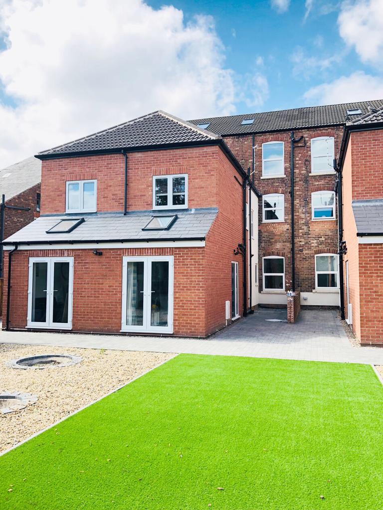 3 bedroom house for rent Charnwood Grove, Nottingham, NG2 7NT UniHomes