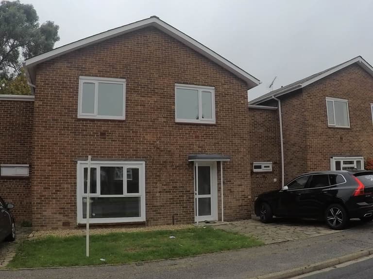 Meadowcroft, Hatfield, Hertfordshire, AL10 0SG Meadowcroft, Hatfield, Hertfordshire, AL10 0SG