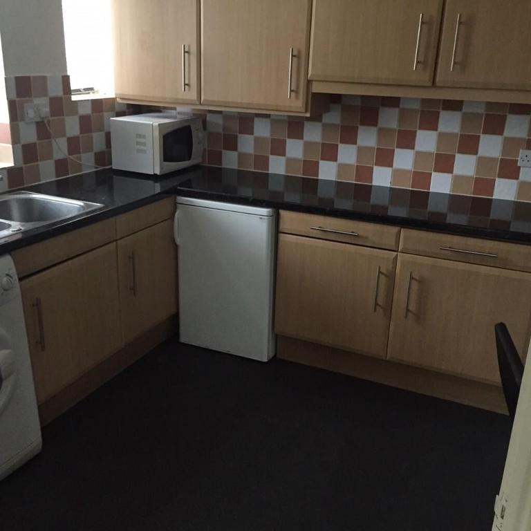 Lee Road, Town Centre, Leamington Spa, CV31 3JG