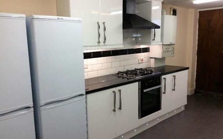 Tapton House Road, Broomhill, Sheffield, S10 5BY