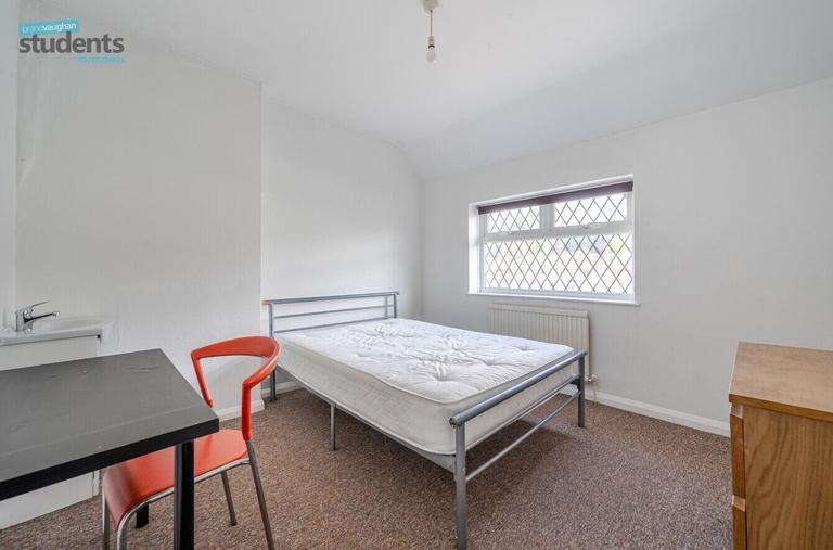 The Avenue, Moulsecoomb, Brighton, BN2 4FA