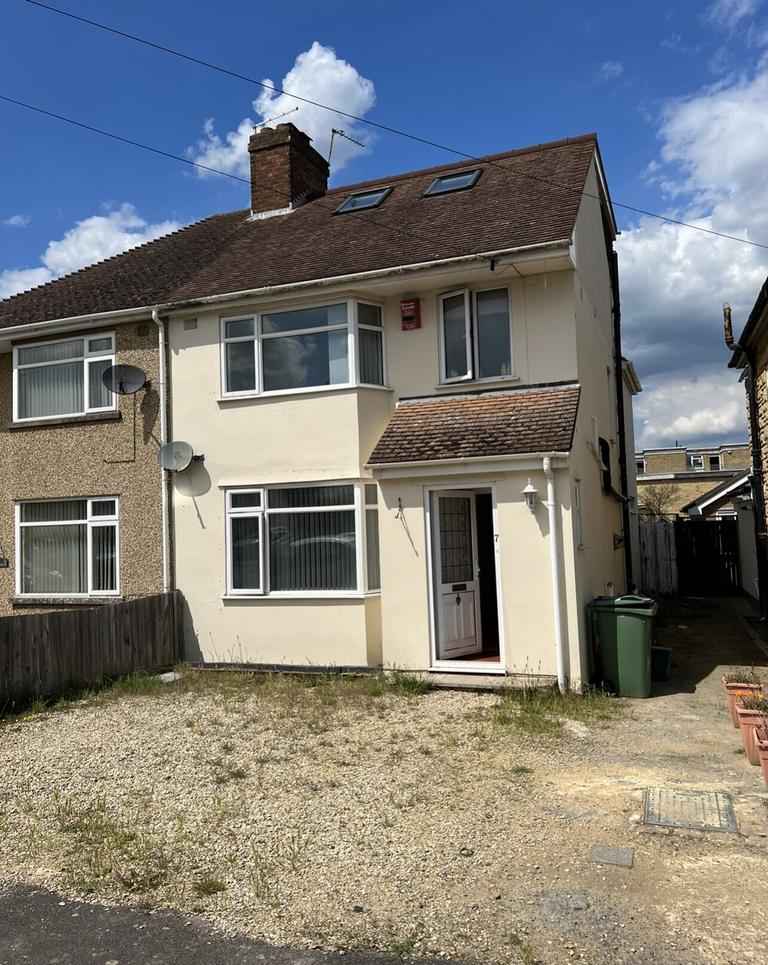Oxfordshire, East Oxford, Oxford, OX4 3LW