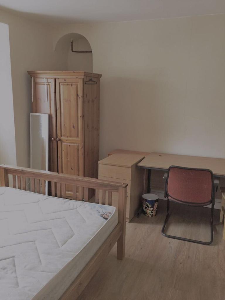 5 bedroom apartment for rent St. Helens Road, Swansea, SA1 4BG UniHomes