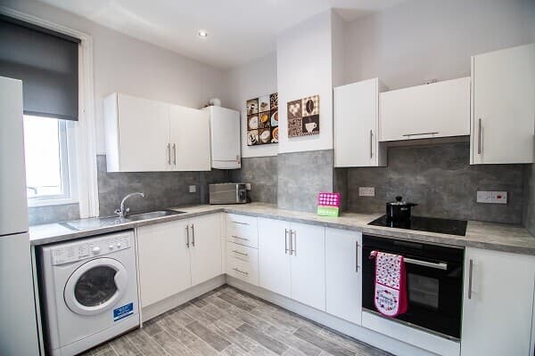 Ecclesall Road, Ecclesall, Sheffield, S11 8PY Ecclesall Road, Ecclesall, Sheffield, S11 8PY