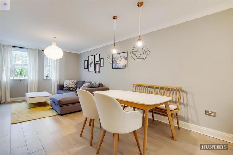 241 Willesden Lane, Hampstead, London, NW2 5RZ