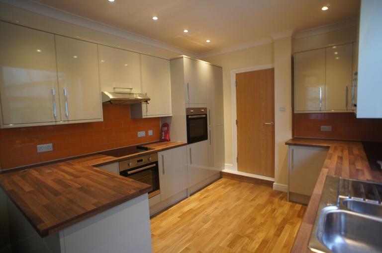 Llandough Street, Cathays, Cardiff, CF24 4AW