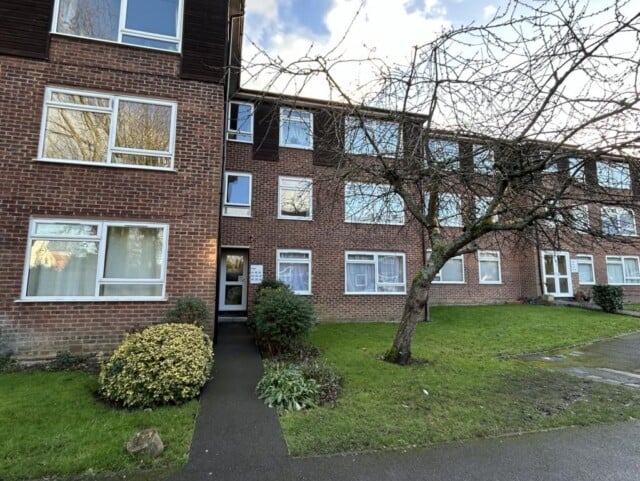 Englefield Green Egham Surrey, Egham, Surrey, TW20 0RF