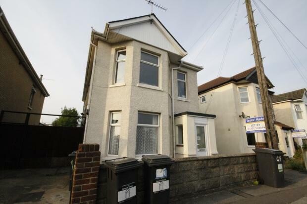 Columbia Road, Ensbury Park, Bournemouth, BH10 4ED