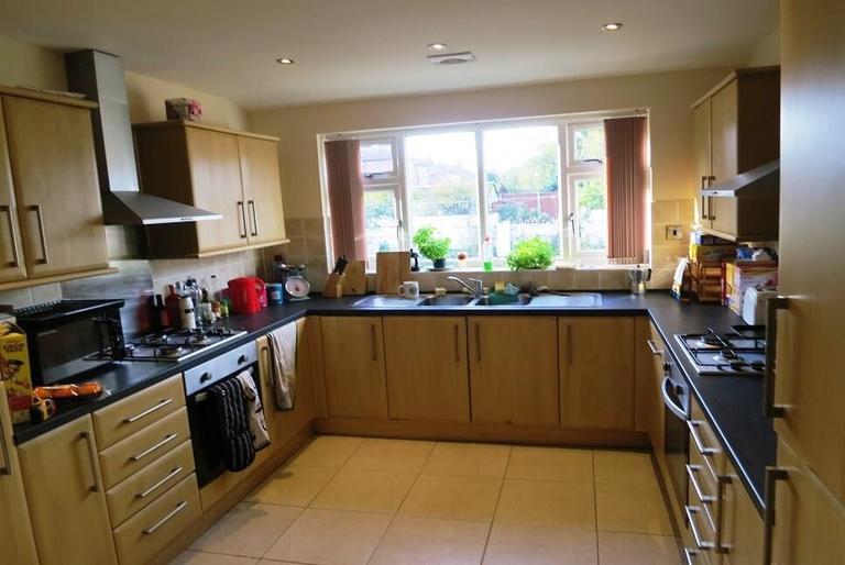 Alan Road, Withington, Manchester, M20 4SF