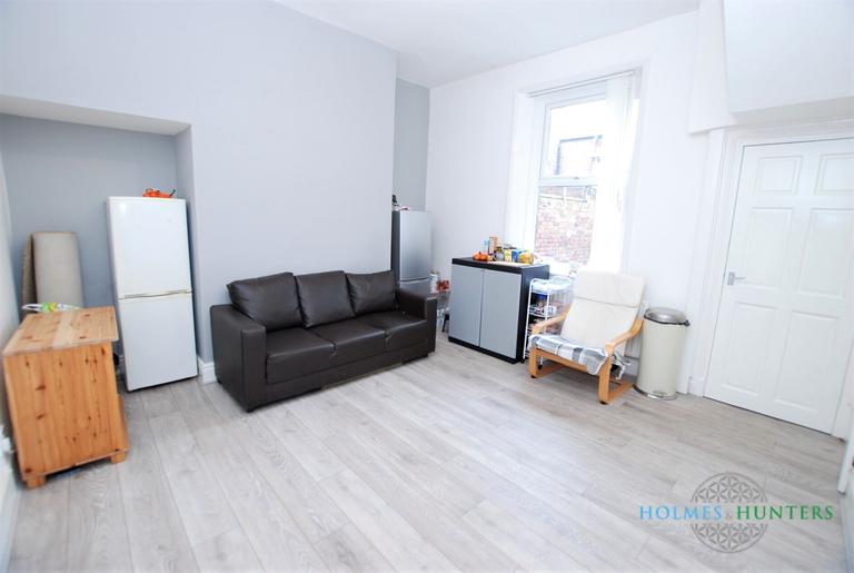 Croydon Road, Fenham, Newcastle, NE4 5LQ