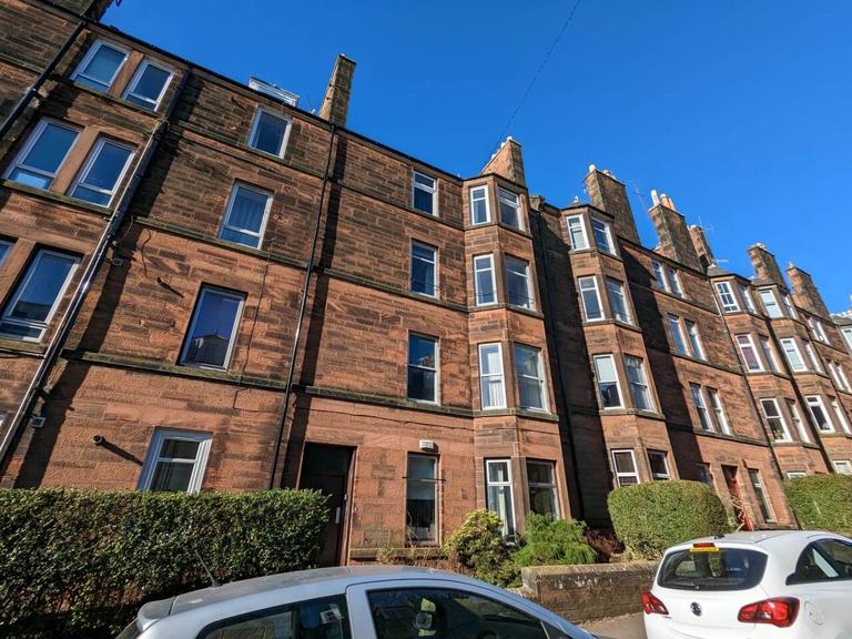 2/1 Bellefield Avenue, Central, Dundee, DD1 4NQ