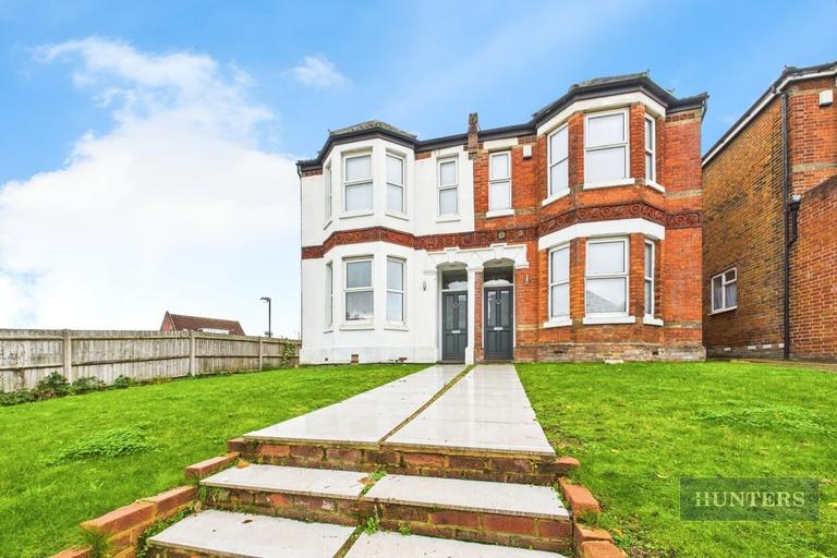 Burgess Road, Highfield, Southampton, SO16 3BJ