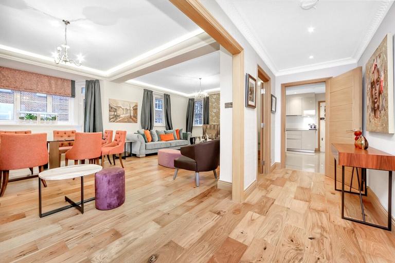 Marlborough Court, Chelsea, London, W8 6DE