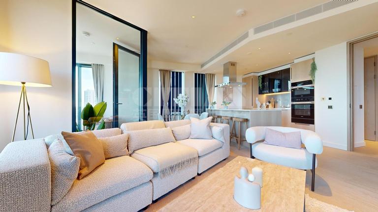 Nine Elms Ln, Battersea, London, SW8 5PH