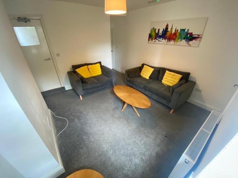 4 bedroom house for rent Marlborough Road Beeston, Nottingham, NG9 2HL