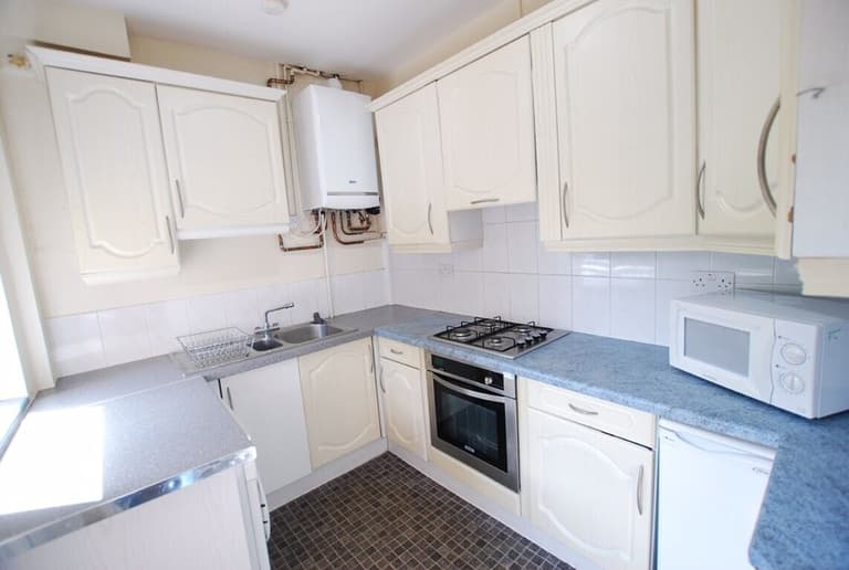 Pickmere Road, Crookes, Sheffield, S10 1GY