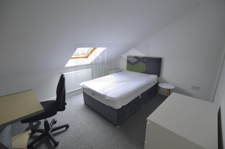 Wordsworth Road, Clarendon Park, Leicester, LE2 6EB