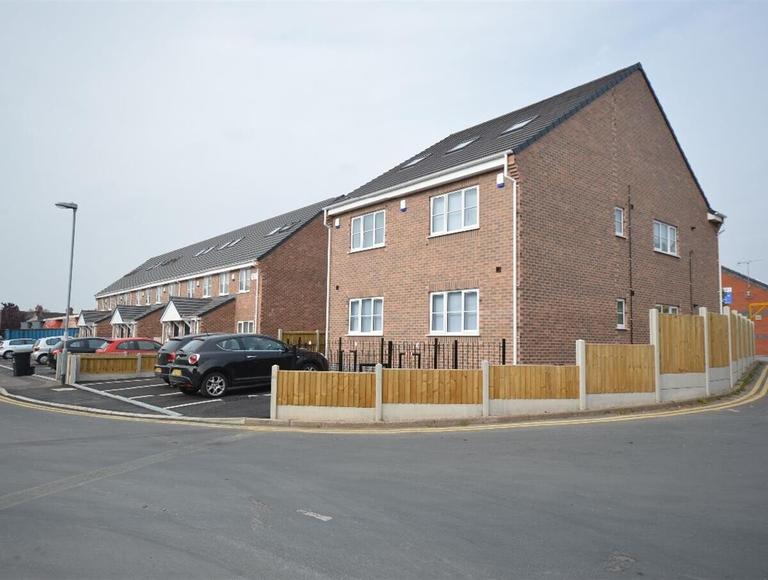 Lyme Valley Road, Newcastle-under-Lyme, Stoke-on-Trent, ST5 3TF