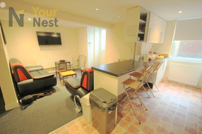 Talbot Avenue, Burley, Leeds, LS4 2PG