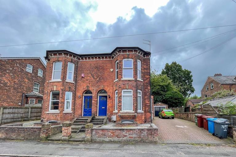 Fallowfield Manchester, Fallowfield, Manchester, M14 6TB