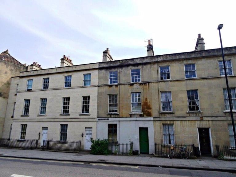 Albion Terrace, City Centre, Bath, BA1 3AF