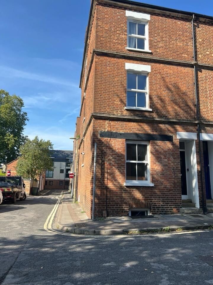 Cardigan Street, Summertown, Oxford, OX2 6BW