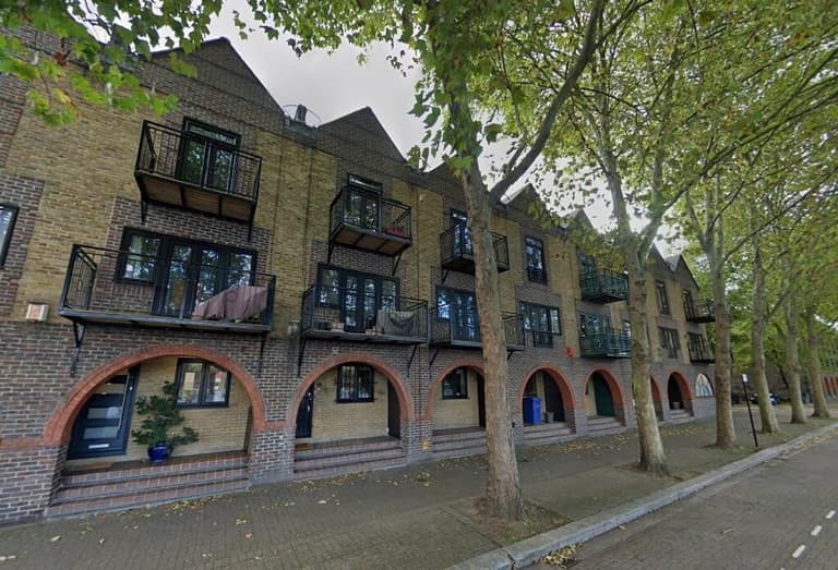 Greenland Quay, Canary Wharf, London, SE16 7RN Greenland Quay, Canary Wharf, London, SE16 7RN
