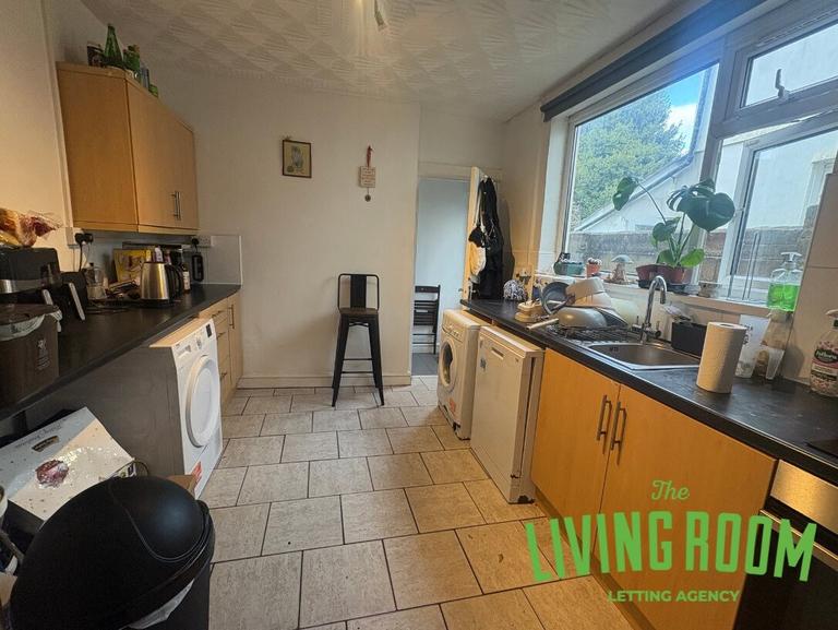 Moy Road, Roath, Cardiff, CF24 4SG