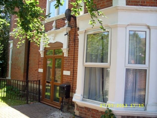 Landguard Road, The Polygon, Southampton, SO15 5DN