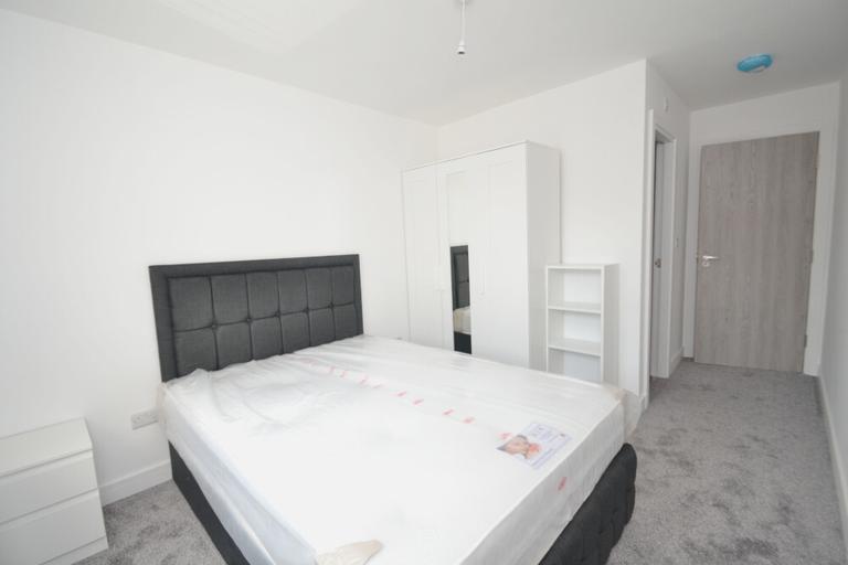 3 bedroom apartment for rent Lloyd Street South, Manchester, M14 7HT UniHomes