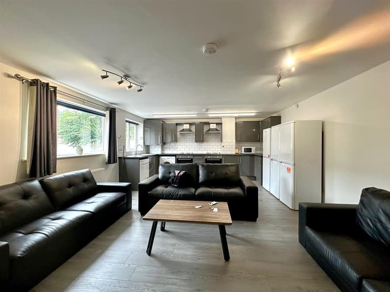 Rosedale Road, Ecclesall, Sheffield, S11 8NW Rosedale Road, Ecclesall, Sheffield, S11 8NW