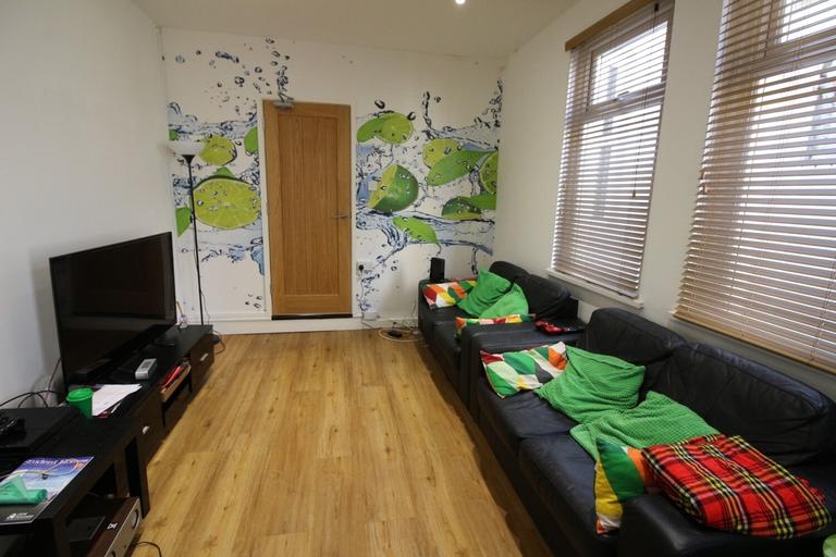 Monthemer Road, Cathays, Cardiff, CF24 4RA