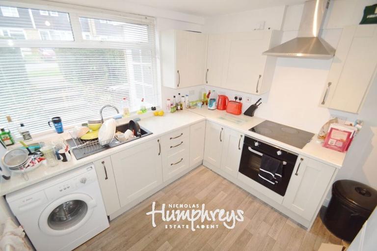 Aldykes, Hatfield, Hertfordshire, AL10 8EB