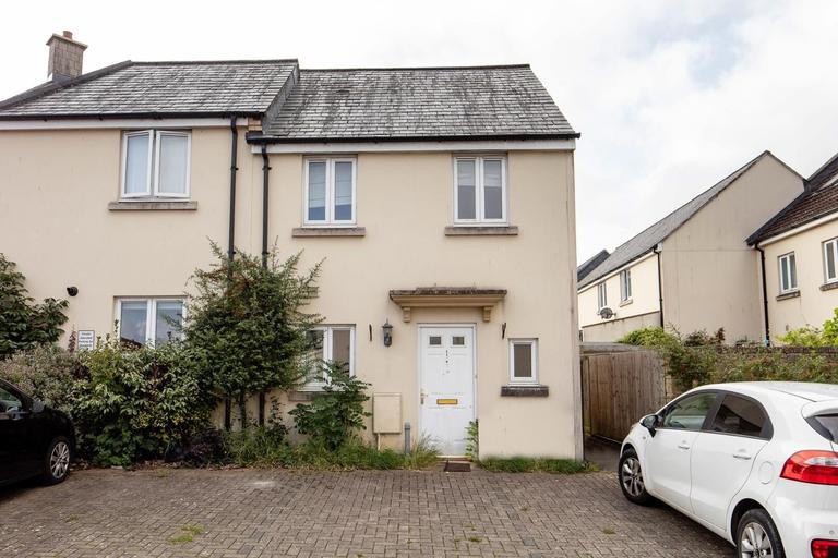 3 bedroom house for rent Breachwood View, Bath, BA2 2TX UniHomes