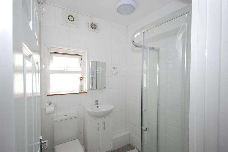 Telephone Road, Southsea, Portsmouth, PO4 0AZ