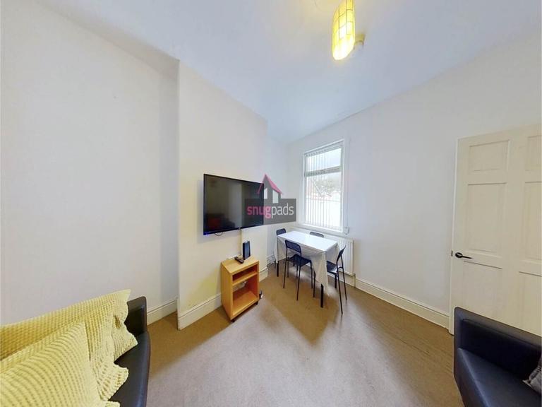 Elleray Road, Salford, Manchester, M6 7GZ