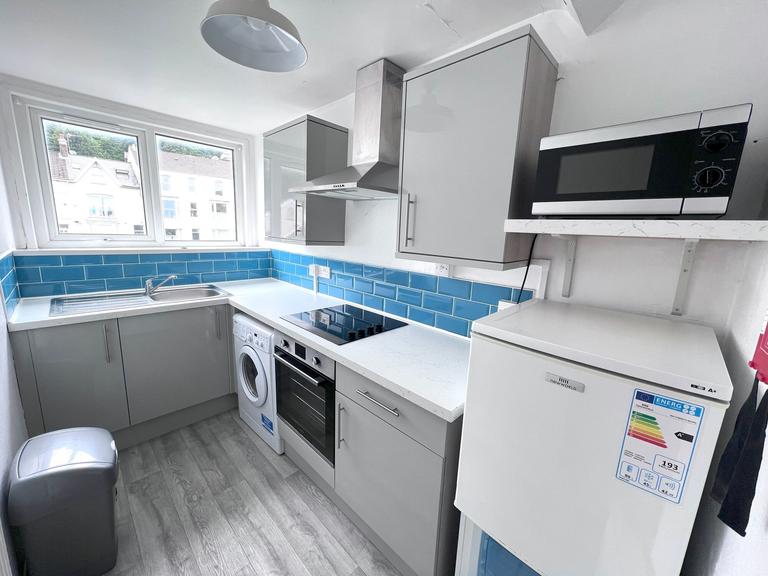 5 Montpelier Terrace, City Centre, Swansea, SA1 6JW