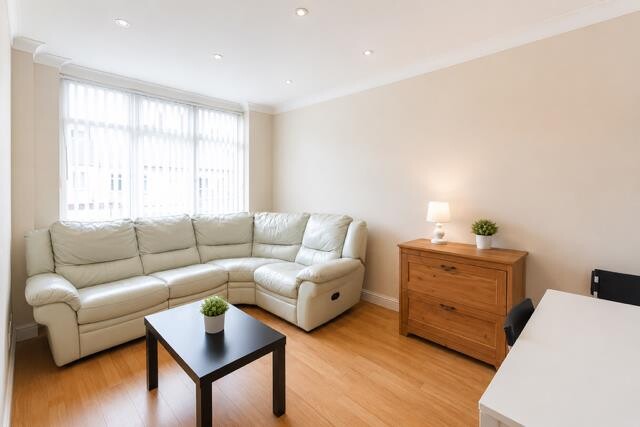 Grahamsley Street, Gateshead, Newcastle, NE8 1XF